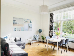 aday - Aalborg mansion - Big apartment with garden, Aalborg